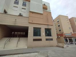 Local comercial en venta en Chiclana de la Frontera, Avenida la libertad photo 0