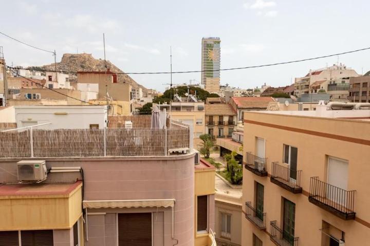 Piso en venta en Alicante, Ensanche - Diputación photo 0