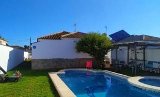 Casa en venta en Chiclana de la Frontera, 1ª pista de La Barrosa photo 0