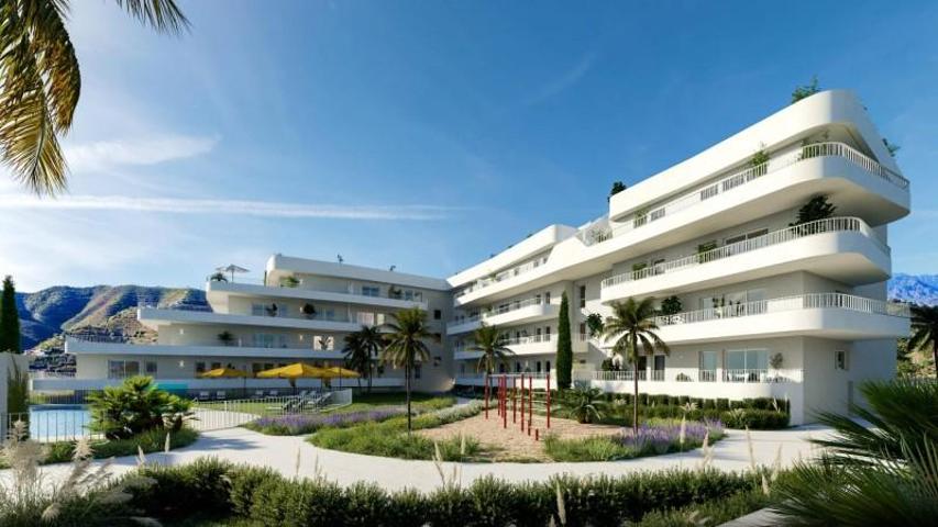 Apartamento en venta en Fuengirola, Los Pacos photo 0