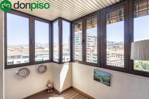 Piso en venta en Granada, Constitucion photo 0