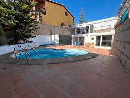 Chalet en venta en Arona photo 0