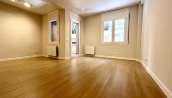 Apartamento en venta en Barcelona photo 0