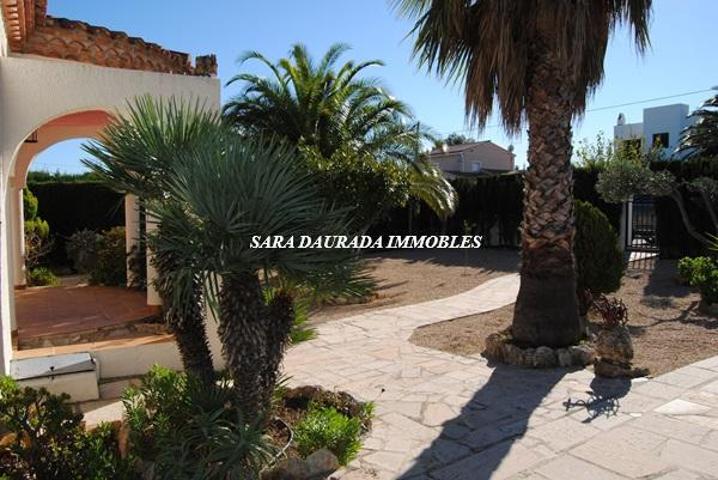 Chalet en venta en L'Ametlla de Mar photo 0