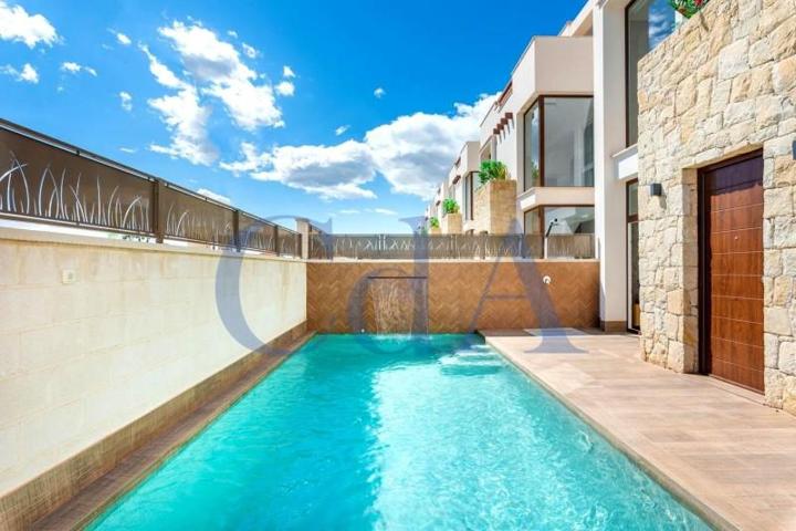 Chalet en venta en Rojales, Avenida de Argentina, 03170 photo 0