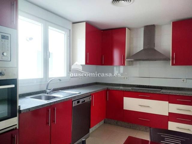 Adosada en venta en Jaén, Calle del Roble, 23005 photo 0
