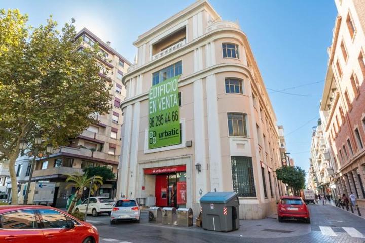 Edificio en venta en Gandia, Centro photo 0