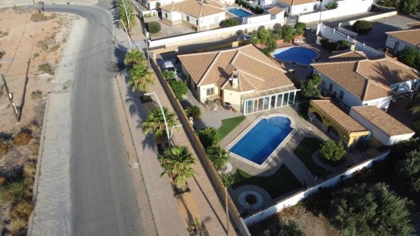 Chalet en venta en Arboleas, Los carrascos photo 0