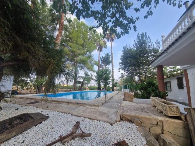 Chalet en venta en Orihuela photo 0