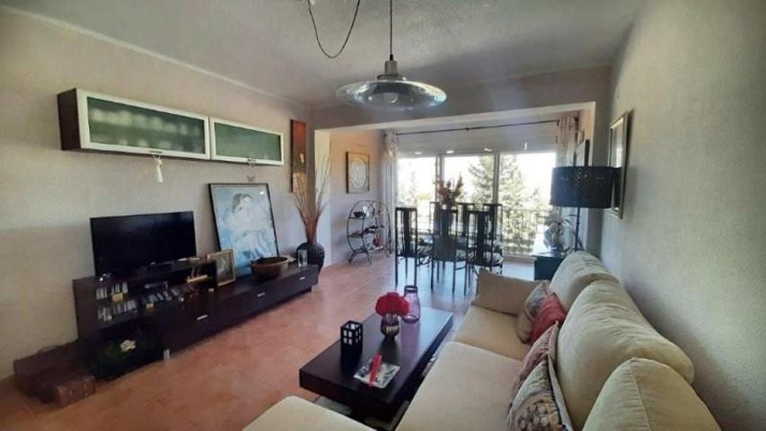 Apartamento en venta en Albir photo 0