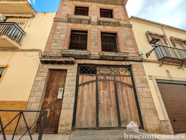 Chalet en venta en Linares, Calle Conde Romanones del Pilar, 23700 photo 0