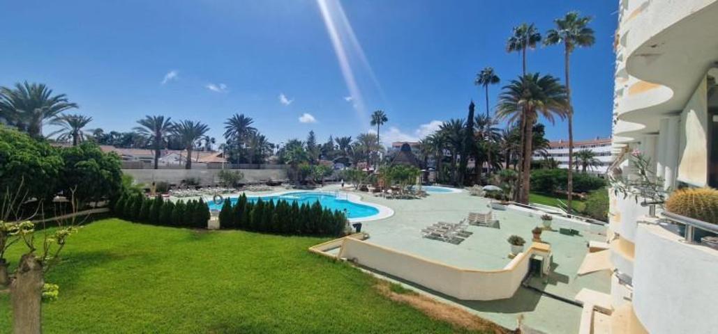 Apartamento en venta en San Bartolomé de Tirajana, Playa del Inglés photo 0