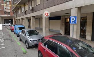 Local comercial en venta en Madrid, Chamartin photo 0