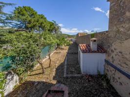 Casas de pueblo en venta en Darnius, Área de Boadella photo 0