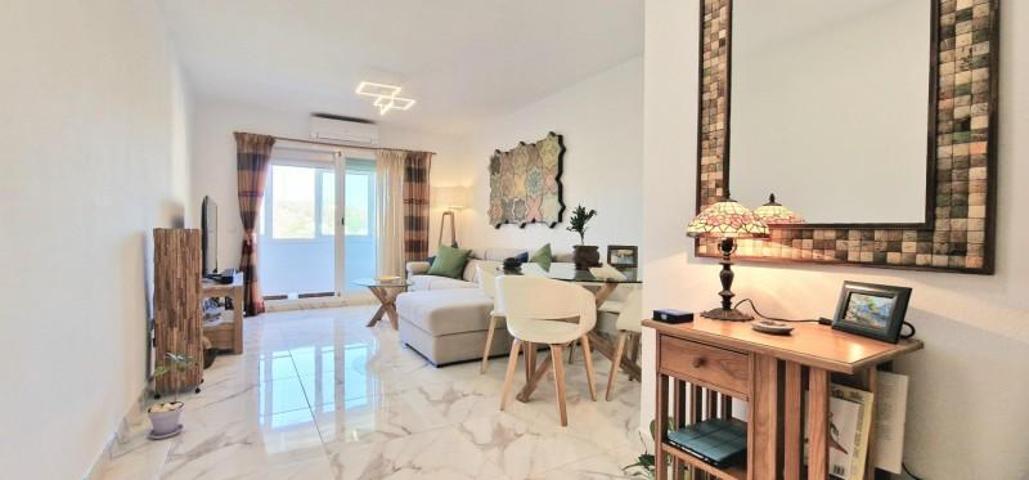 Apartamento en venta en Fuengirola, Miramar photo 0