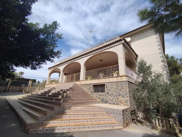 Chalet en venta en Elche, Bonavista photo 0