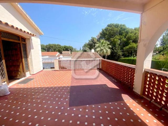 Chalet en venta en Denia, Playa photo 0