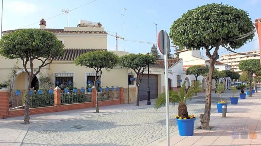 Adosada en venta en Estepona, Calle Cristo Rey Prolongación, 29680 photo 0