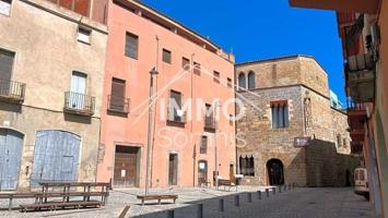 Edificio en venta en Castelló d'Empúries, Plaça Jaume I, 17486 photo 0