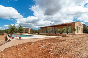 Chalet en venta en Felanitx, Cas Concos photo 0