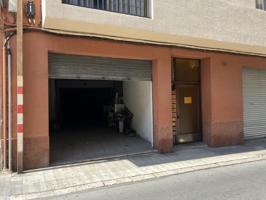 Local comercial en alquiler en Figueres, Carrer Pujades, 17600 photo 0