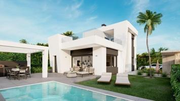 Chalet en venta en Orihuela Costa, Punta Prima photo 0