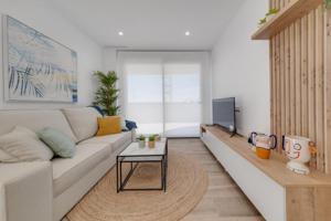 Apartamento en venta en Arenales del sol, Zona paseo maritimo photo 0