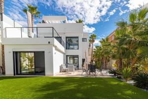 Chalet en venta en San Fulgencio, Urb. la escuera photo 0