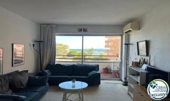 Apartamento en venta en Roses, Santa Margarida photo 0