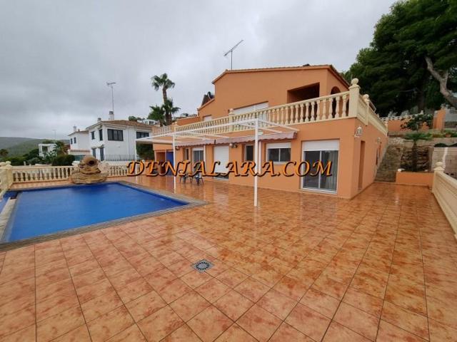 Chalet en venta en Denia photo 0