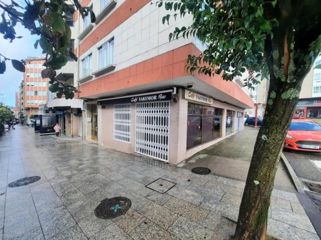 Local comercial en alquiler en Vigo, Peatonal Calvario photo 0