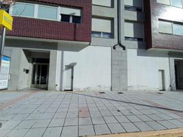 Local comercial en venta en Ponferrada, La rosaleda photo 0