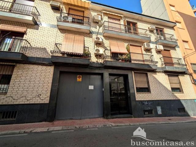 Piso en venta en Linares, Calle Teniente Ochoa, 23700 photo 0