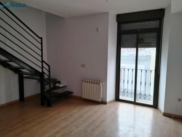 Apartamento en venta en Badajoz, Casco Antiguo photo 0