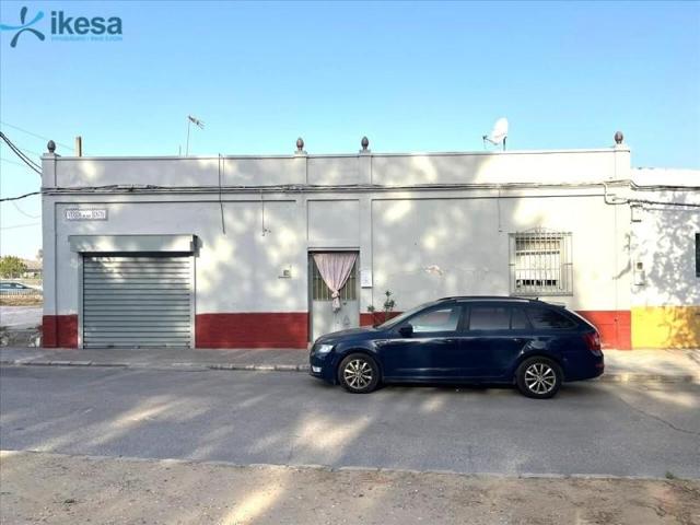 Piso en venta en Alcalá de Guadaira, Bda La Liebre photo 0