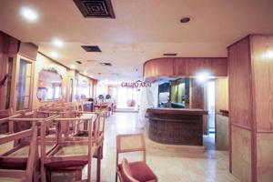 Local comercial en venta en Alicante, Altozano photo 0