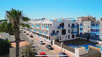 Apartamento en venta en Torrevieja, Estacion de autobuses photo 0