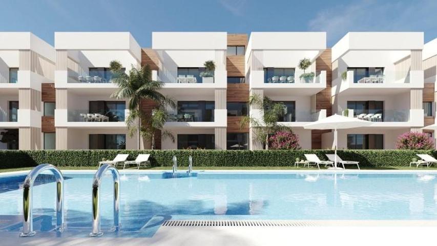 Apartamento en venta en San Pedro del Pinatar photo 0