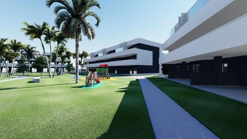 Apartamento en venta en Guardamar del Segura, El Raso photo 0