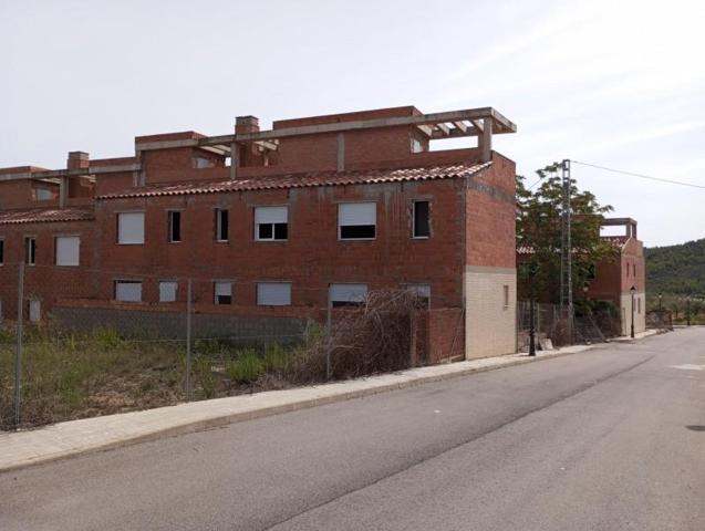 Edificio en venta en Figueroles, Figueroles photo 0