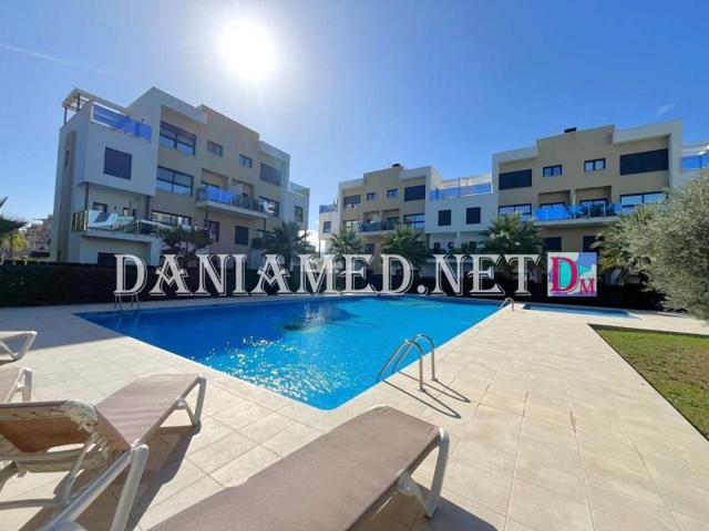 Apartamento en venta en Oliva, Oliva Playa photo 0