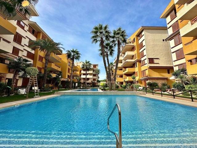 Apartamento en venta en Torrevieja, Punta prima photo 0