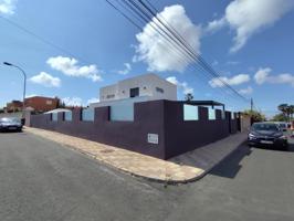 Chalet en venta en Torrevieja, La Siesta - El Salado - Torreta photo 0