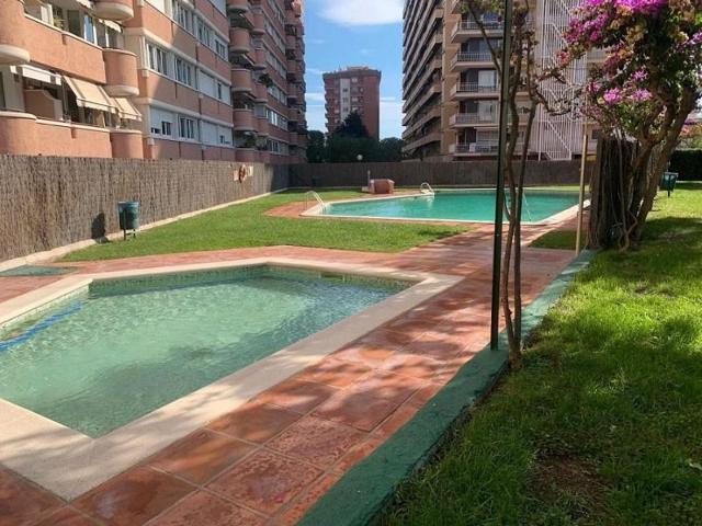 Apartamento en venta en Barcelona photo 0