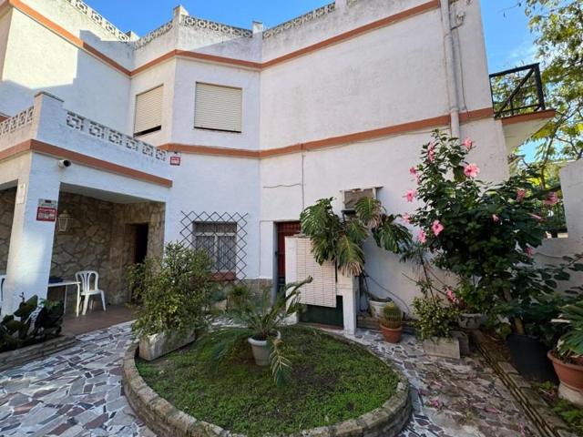 Chalet en venta en Cádiz, La Laguna photo 0