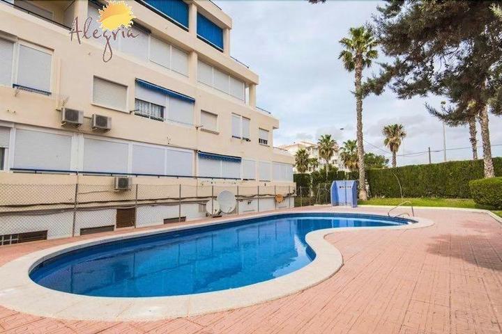 Apartamento en venta en Torrevieja, Torreblanca photo 0