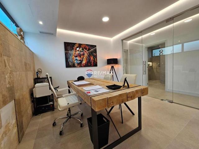 Local comercial en venta en Inca photo 0