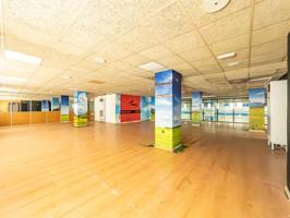 Local comercial en venta en Castellón de la Plana, Centro photo 0