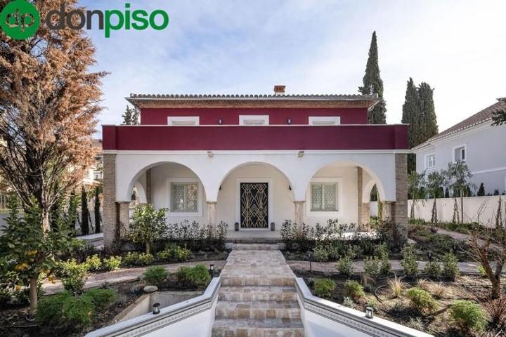 Chalet en venta en Granada, Realejo photo 0