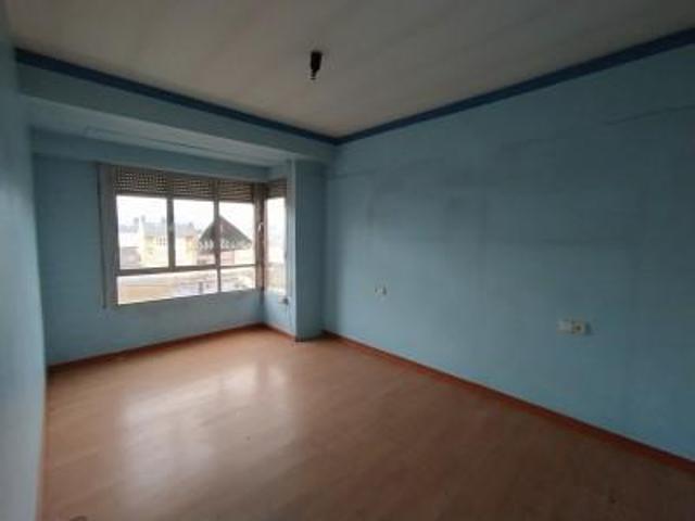 Piso en venta en Ponferrada, Cuatrovientos photo 0